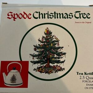 Spode Christmas Tree Tea Kettle 2.5 Quart